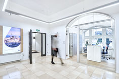 Manual trigger switch