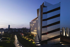 Door technology for neuroarchitecture buildings in Italy