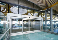 State-of-the-art sliding door systems at Madrid Airport – GEZE