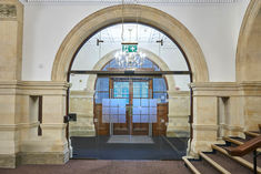 Building renovation - a job for the experts