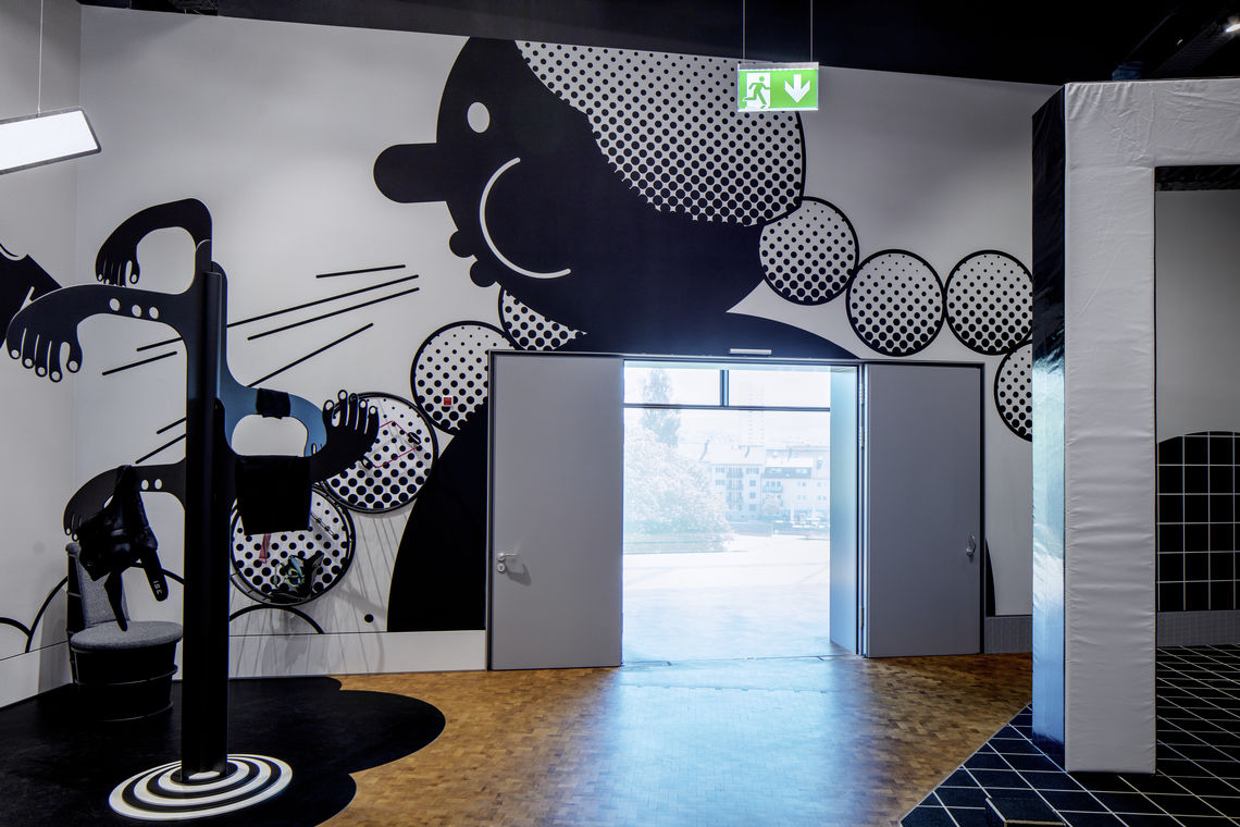 Automatische Türen in der neuen experimenta | GEZE