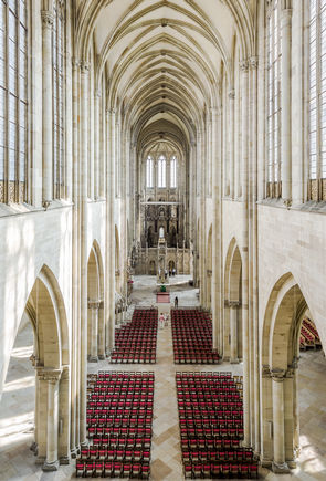 Binnenaanzicht van de Dom van Maagdenburg © Stefan Dauth / GEZE GmbH