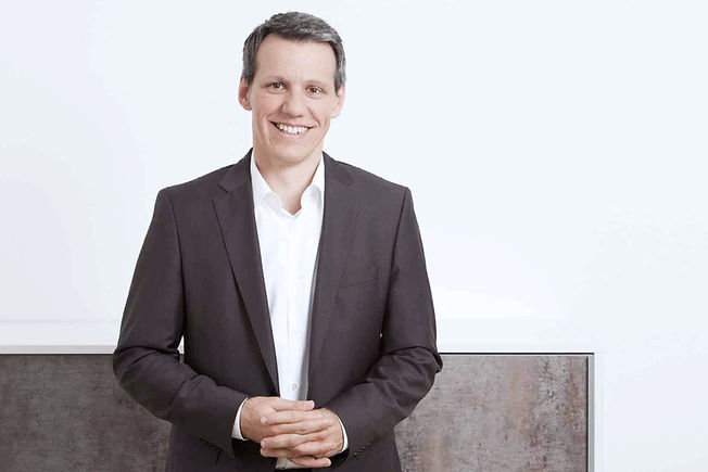 GEZE Expertengespräch Referent Prof. Dr. Thomas Schumacher