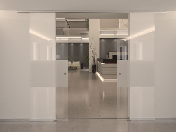 Schuifdeursysteem Levolan 60, geïnstalleerd in een hotel Schuifbeslag voor 60 kg zware glazen vleugels en met demping aan een of beide zijden voor deuren, zodat de deur zachtjes wordt vertraagd en zelfstandig in de eindpositie wordt getrokken