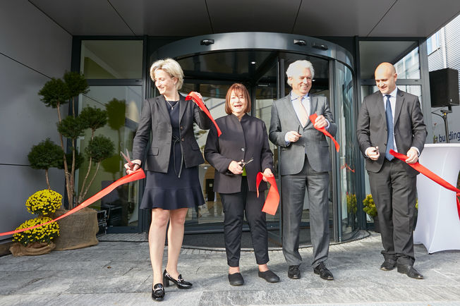 Feierliche Einweihung des neuen Entwicklungszentrums. Foto: Karin Fiedler für GEZE GmbH