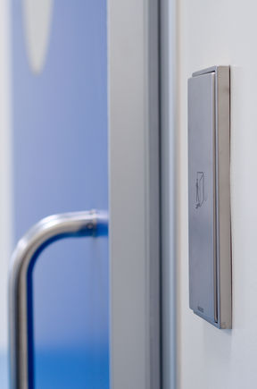 ECdrive H, LS 990, Hospital Door 