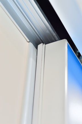 Automatska klizna vrata ECdrive H posebno za bolnice ugrađena u Asklepios klinici u Rzeszów (Poljska) Automatski sustav linearnih kliznih vrata za područja s povećanim higijenskim zahtjevima