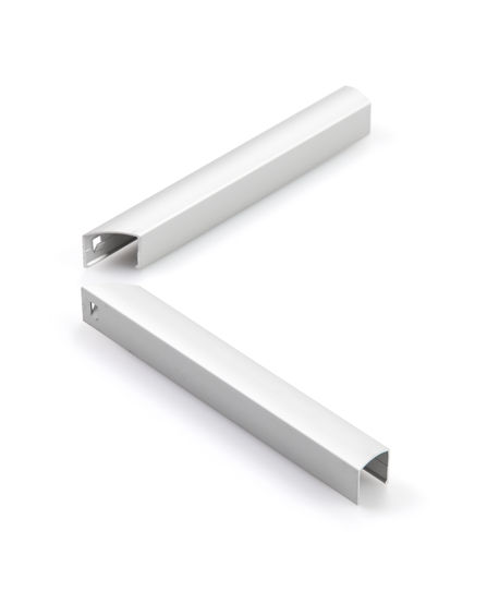 Corner bracket cover 