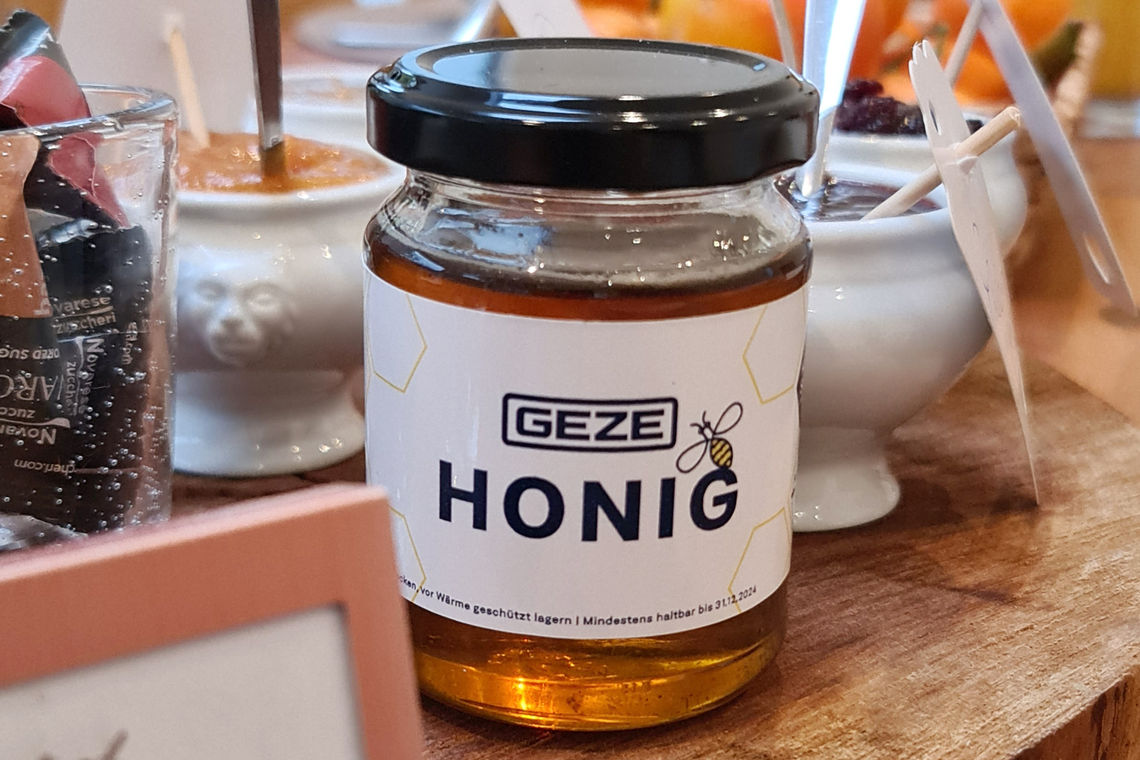 GEZE-Honig