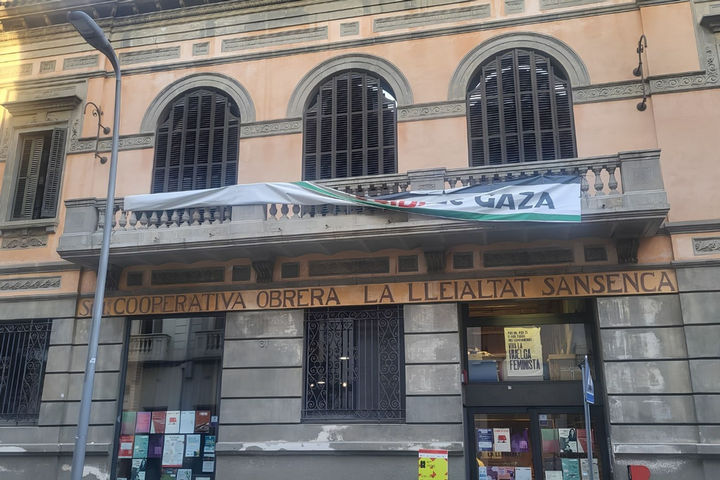 The façade of La Lleialtat Santsenca