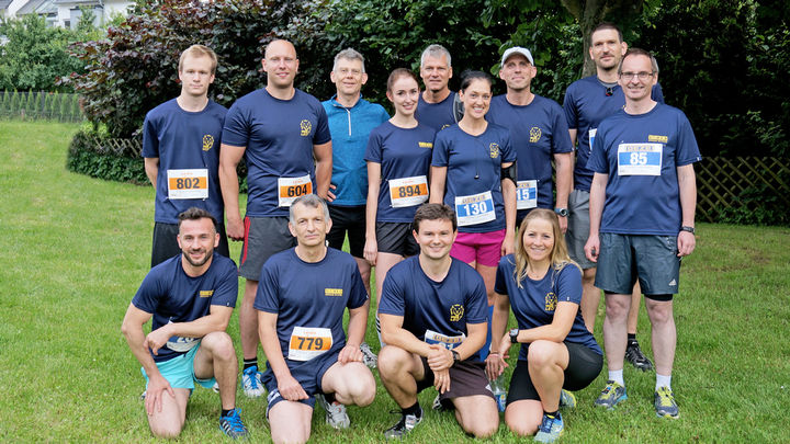 Photo de groupe de la course urbaine de Leonberg 2016