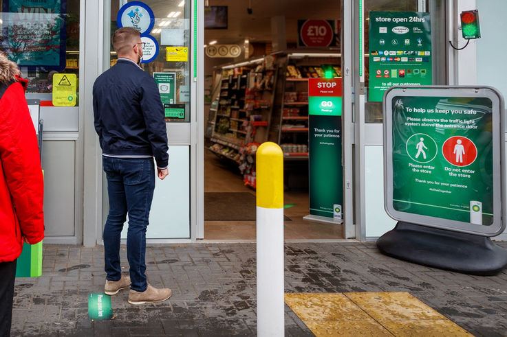 GEZE Counter in retails stores across the country to help reduce risk from the COVID-19 pandemic.
