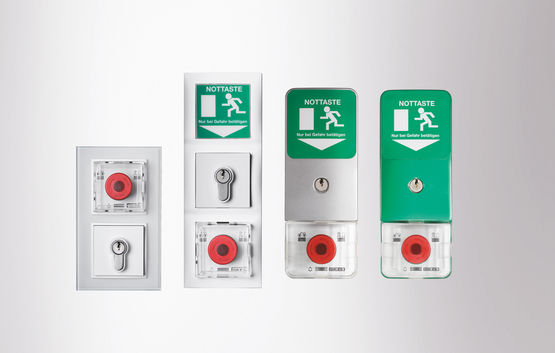 GEZE आपातकालीन निकास प्रणाली का हिस्सा: GEZE TZ 320 दरवाजा नियंत्रण यूनिट 