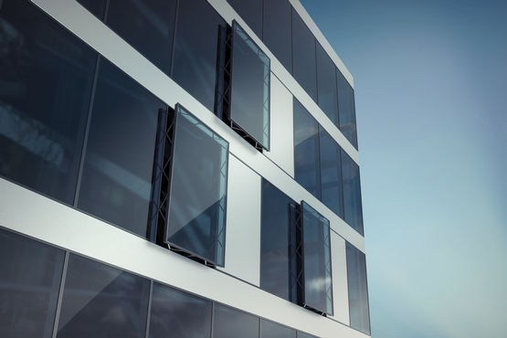 Parallel-opening vent windows for a climate-active façade A true design highlight