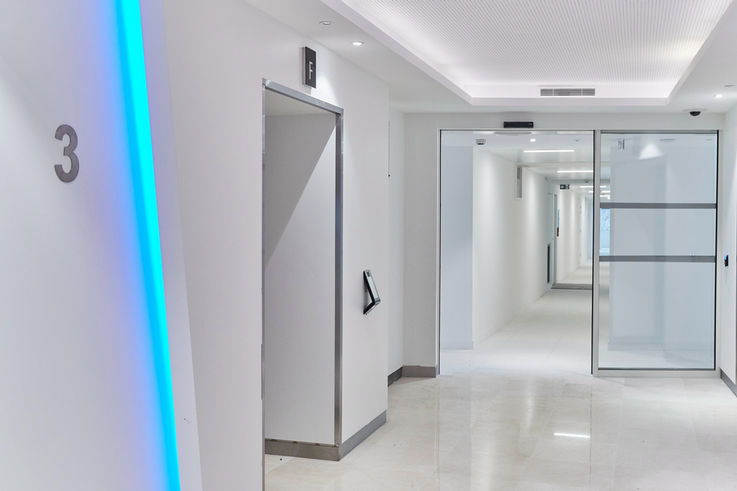 Porte automatique coulissante à 1 vantail GEZE SL NT