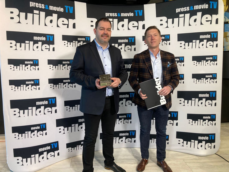 GEZE Polska nagrodzone statuetką i tytułem TOPBuilder 2022.