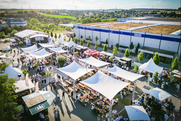 Bird's eye view of the festival site at the Leonberg location