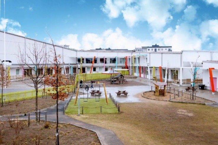 Art.5_Herrstadskolan i Järfälla, Sverige.png