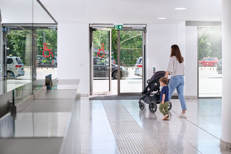 GEZE Powerturn swing door drive at Klinikum Stuttgart