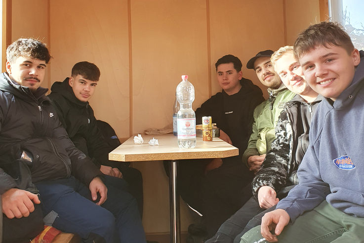 Azubi Baumpflanzaktion