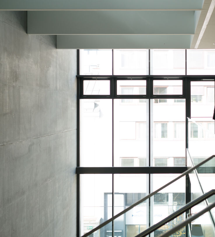  Los abridores de ventana automático garantizan una climatización de espacios agradable.