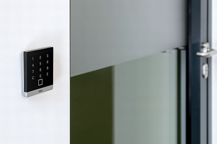 One of GEZE’s access control systems. Photo: Jürgen Pollak for GEZE GmbH