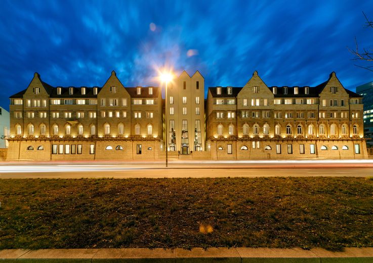 Historisk hotell-komfort - En historisk atmosfære - ARCOTEL Camino i Stuttgart. Bilde: MM Fotowerbung for GEZE GmbH