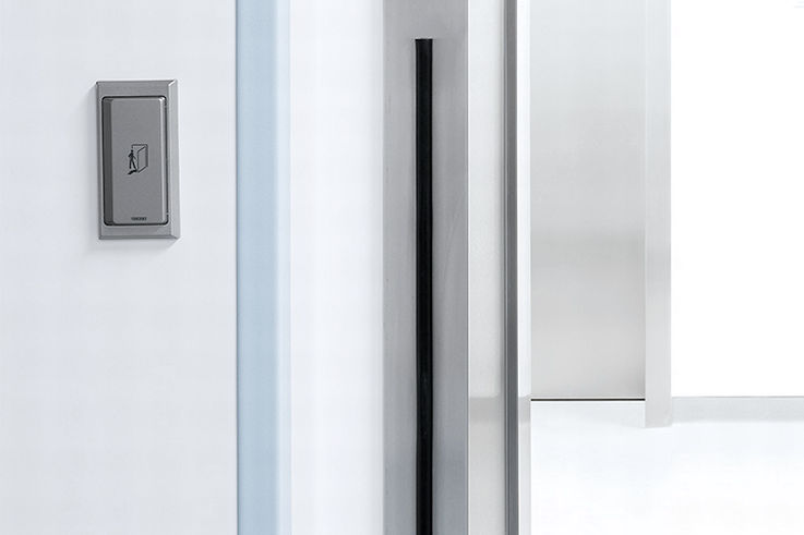 Activation - The right type of activation makes all the difference. Because it gives your automatic door maximum accessibility. Radar movement detectors, wireless activation via radio signal, and a variety of push button and switch variants are available.